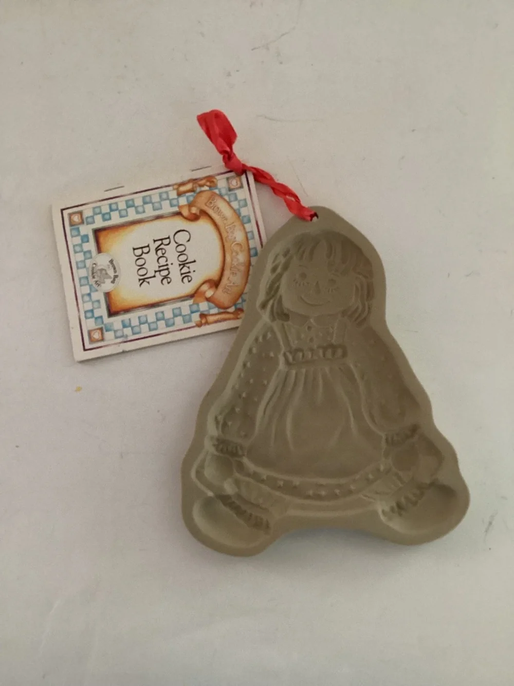 Brown Bag Cookie Mold Raggedy Ann Doll w recipe book